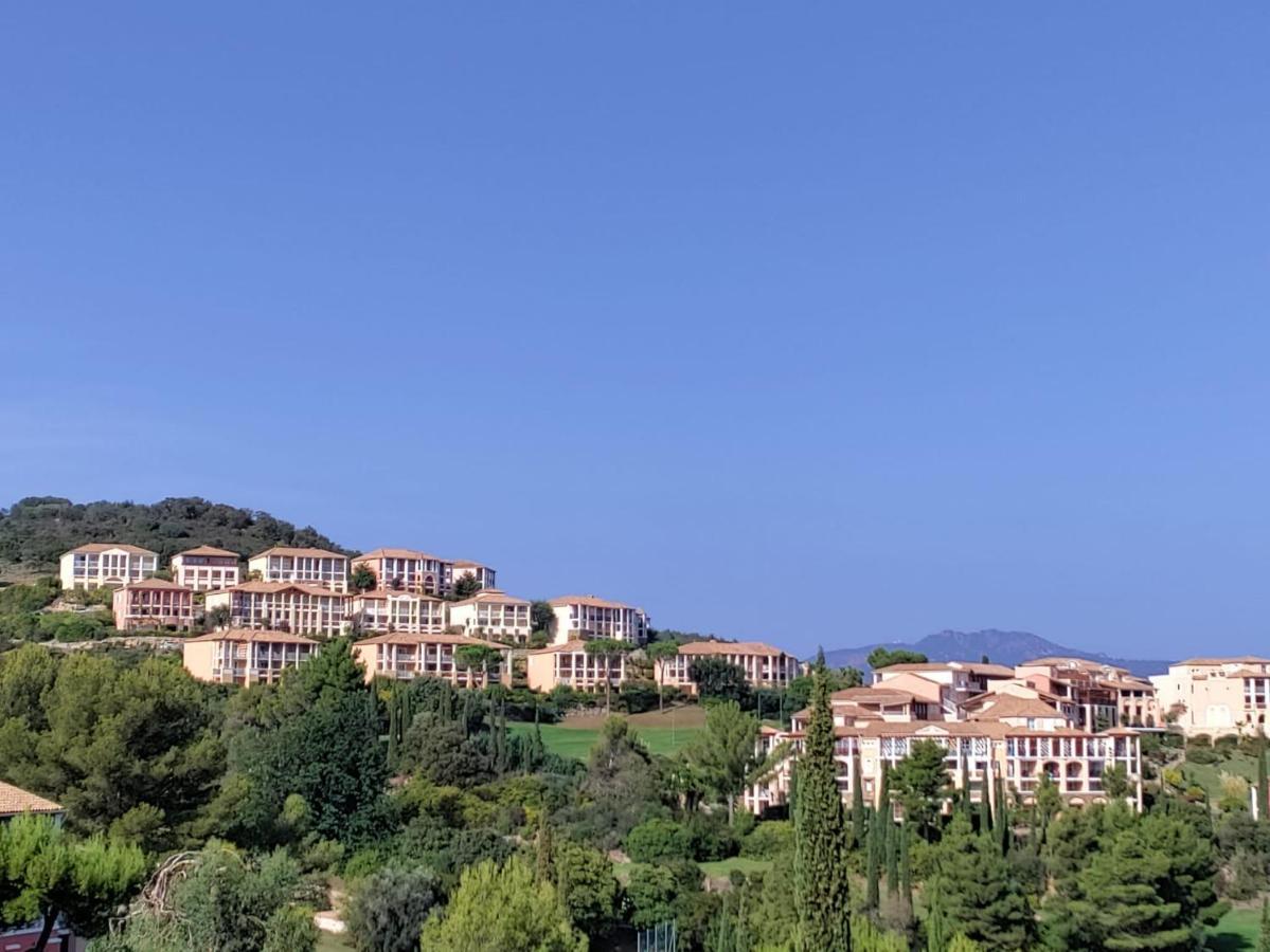 Vacances En Paradis Saint-Raphael (Var) Exterior foto