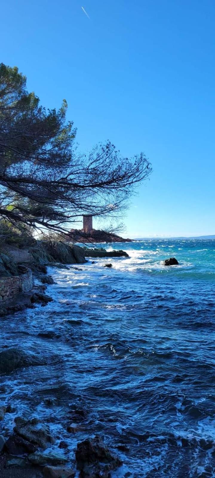 Vacances En Paradis Saint-Raphael (Var) Exterior foto
