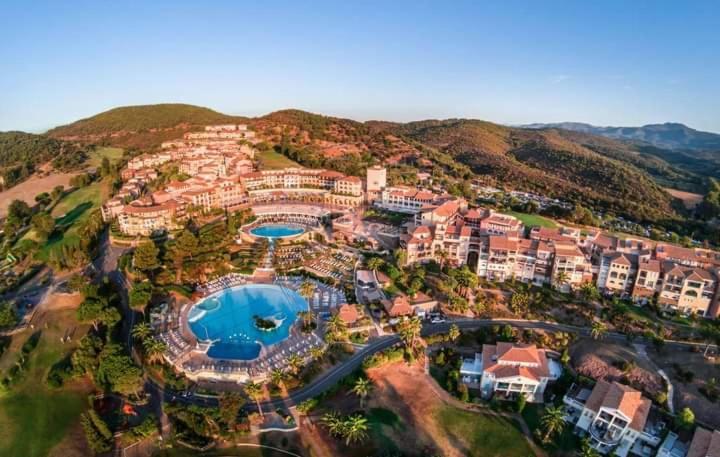 Vacances En Paradis Saint-Raphael (Var) Exterior foto