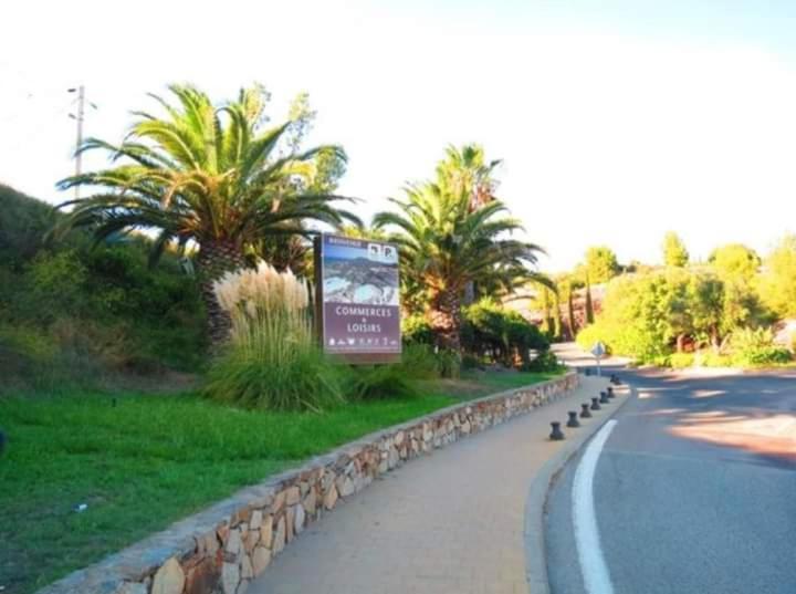 Vacances En Paradis Saint-Raphael (Var) Exterior foto