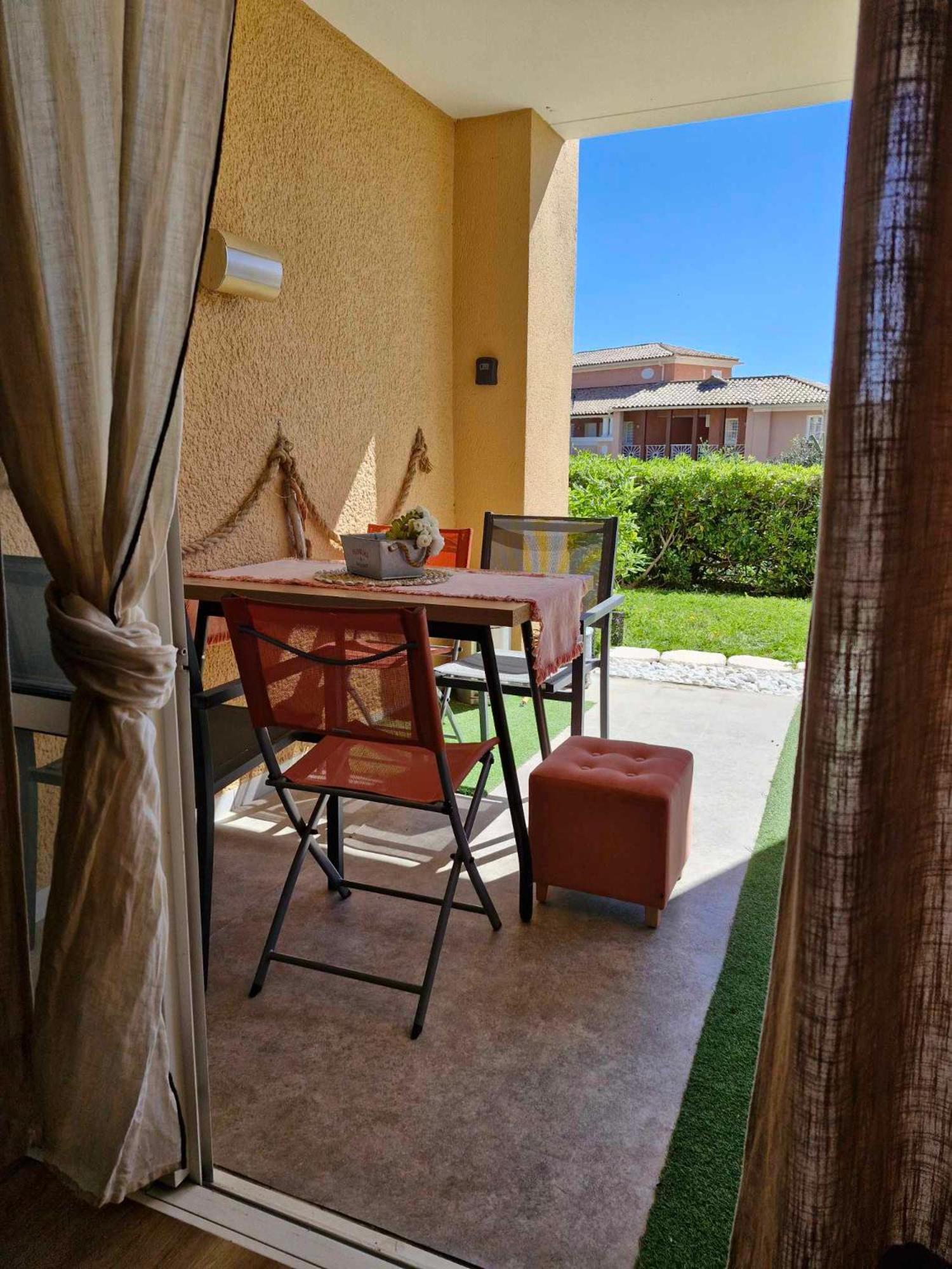 Vacances En Paradis Saint-Raphael (Var) Exterior foto